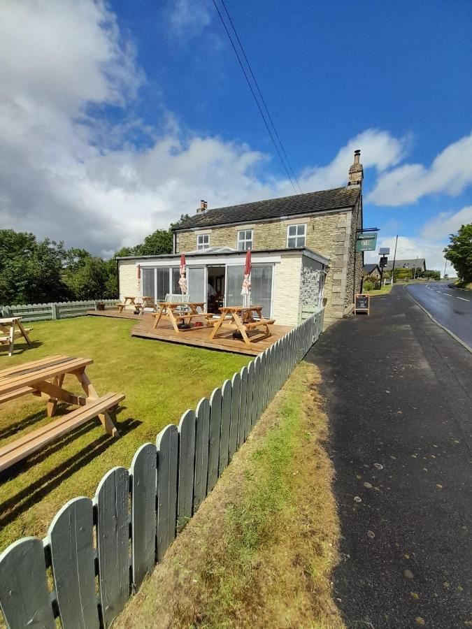 Crown Inn Хексем Экстерьер фото